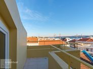 Apartamento T2 com terraço e vista rio em Belem - Miniatura: 32/34