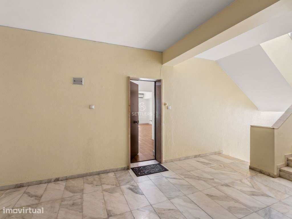 Apartamento T2 - Bairro do Rosário-17