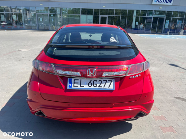 Honda Civic 1.8i-VTEC Sport - 8