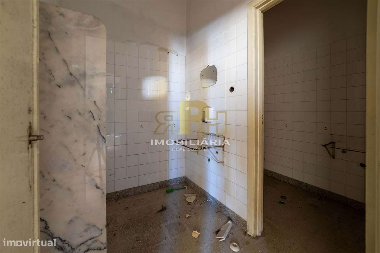 Armazém T6 Venda em Alcanhões,Santarém-28