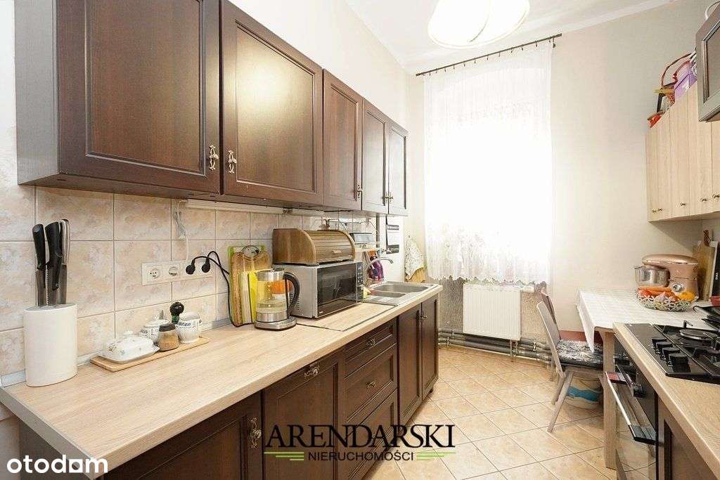 Mieszkanie w kamienicy na parterze!-8