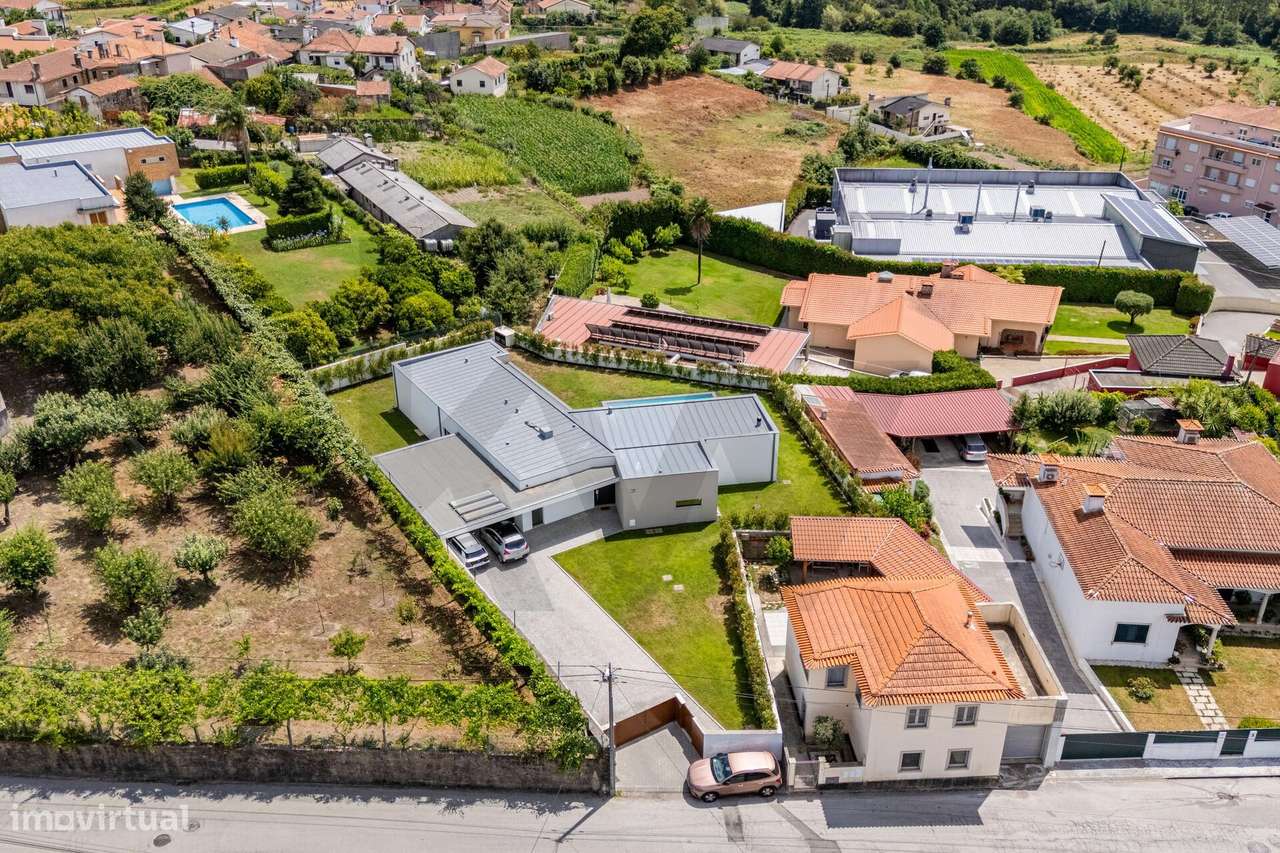 ♦️Moradia TÉRREA T3 de Luxo em São Roque – Oliveira de Azeméis! ♦️-48