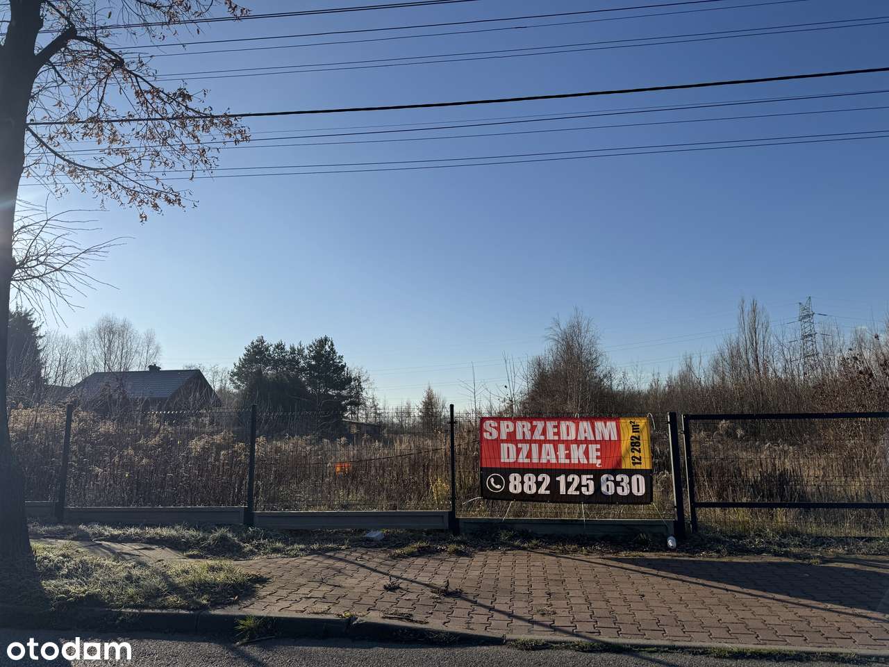Działka inwestycyjna-0