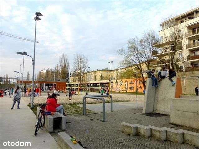 Wygodne, dwustronne, do zamieszkania przy stacji M-18