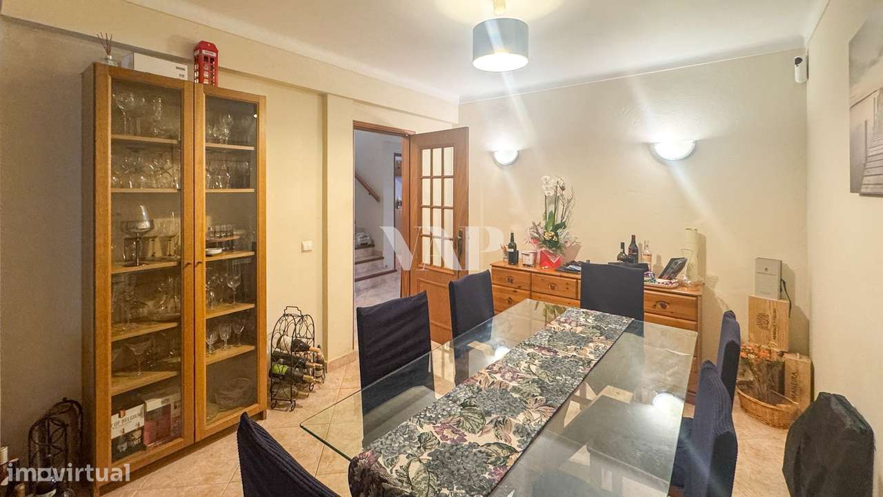 Moradia T3 com Garagem e Terraço perto de Quarteira - Grande imagem: 2/24