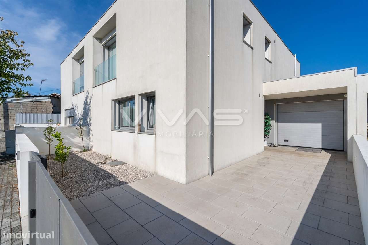 Moradia T3 Venda em Ponte,Guimarães-30