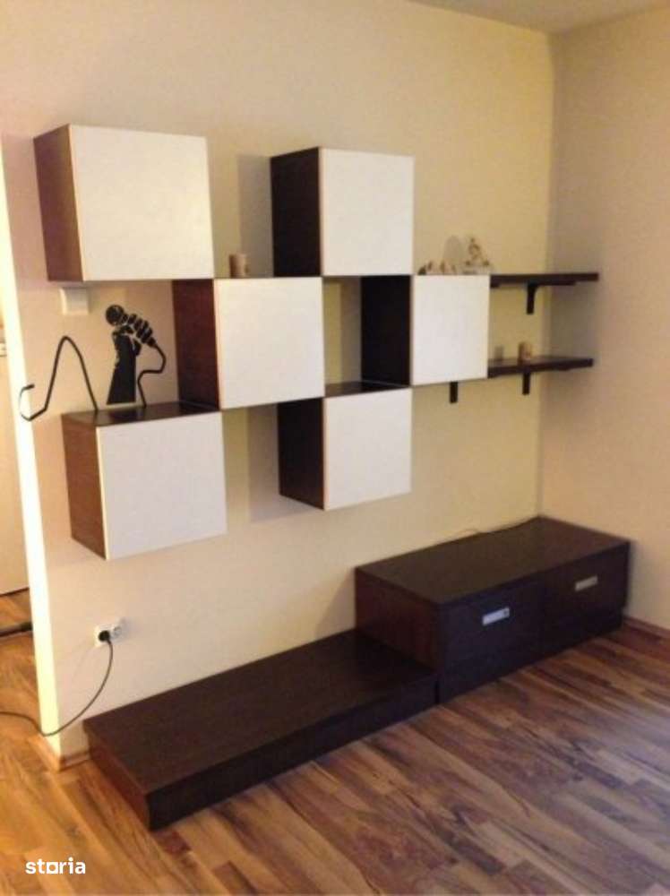 Metrou Titan, apart 2 cam, decom, supf. 55 mp, 2 locuri de parcare - Imagine principală: 2/8