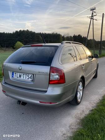 Skoda Octavia 2.0 TDI Ambition - 3