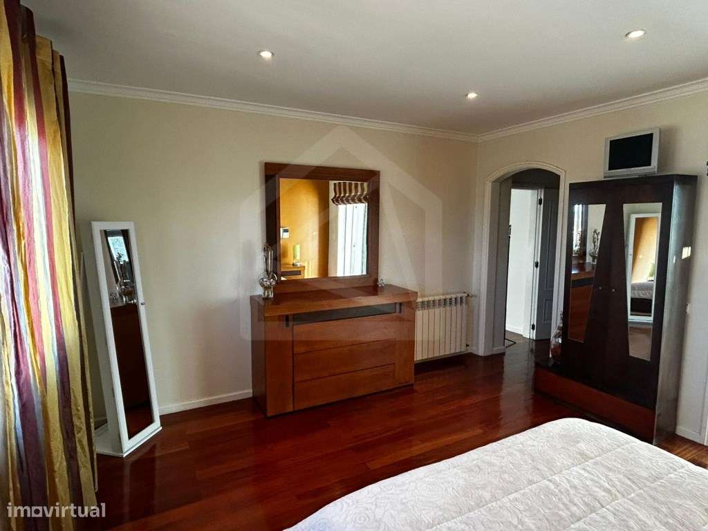 Moradia Isolada T3 em Escapães-25