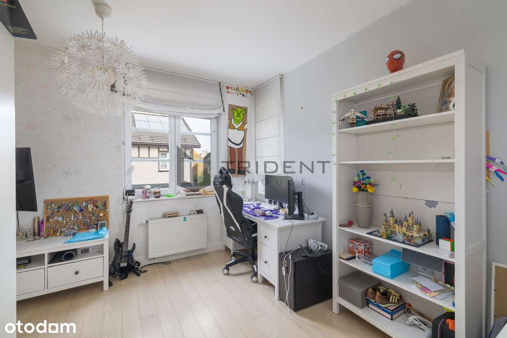 Przestronny dom na strzeżonym osiedlu - Józefosław-9