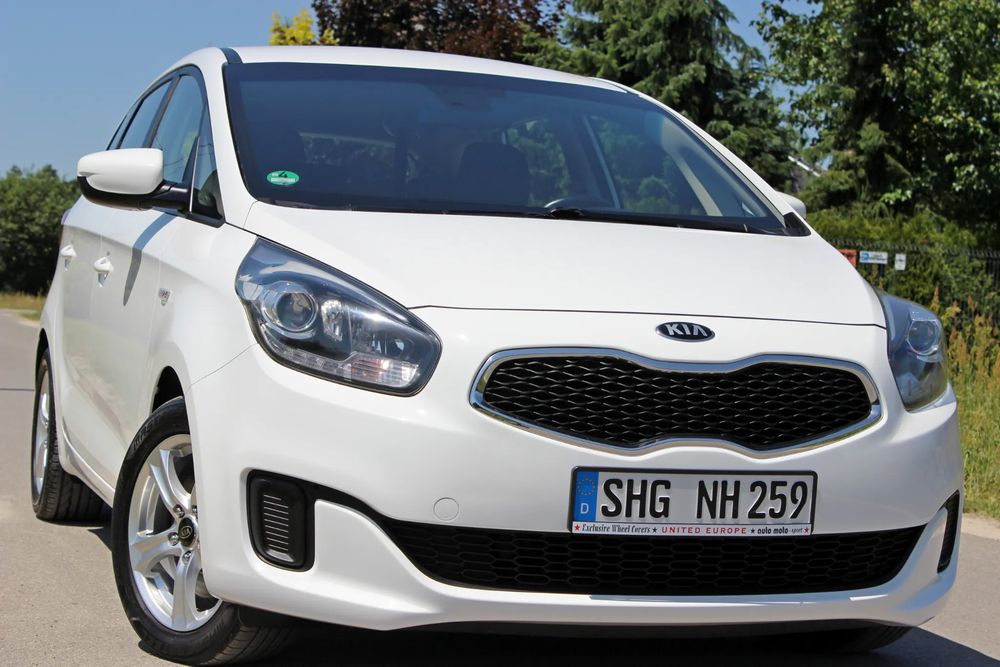 Kia Carens (Rondo) IV 1.7 CRDi 115 Dream Team Edition 2013