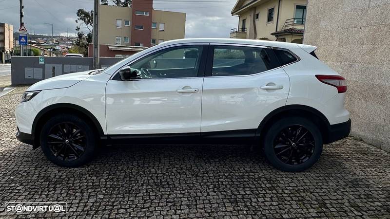 Nissan Qashqai 1.5 dCi 360 - 4