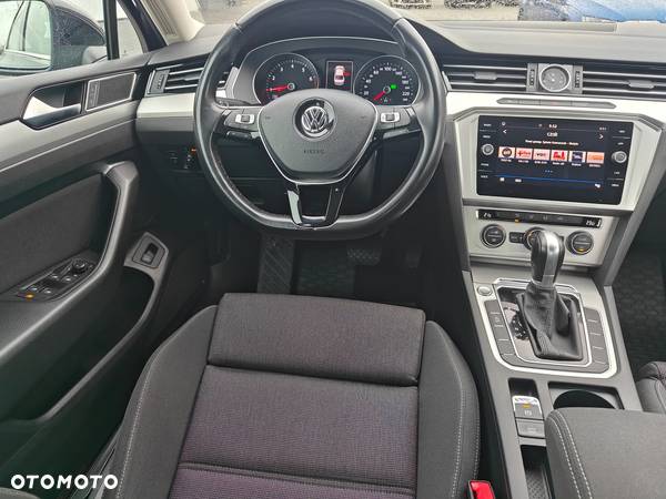 Volkswagen Passat 1.5 TSI EVO Comfortline DSG - 8