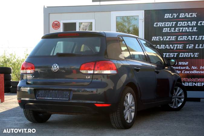 Volkswagen Golf 1.6 Comfortline - 5