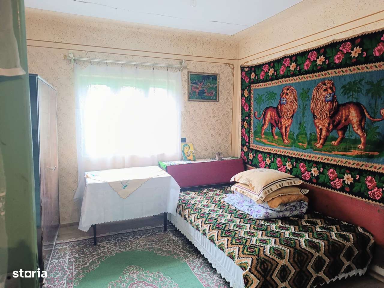 Casa cu teren Polovragi-7