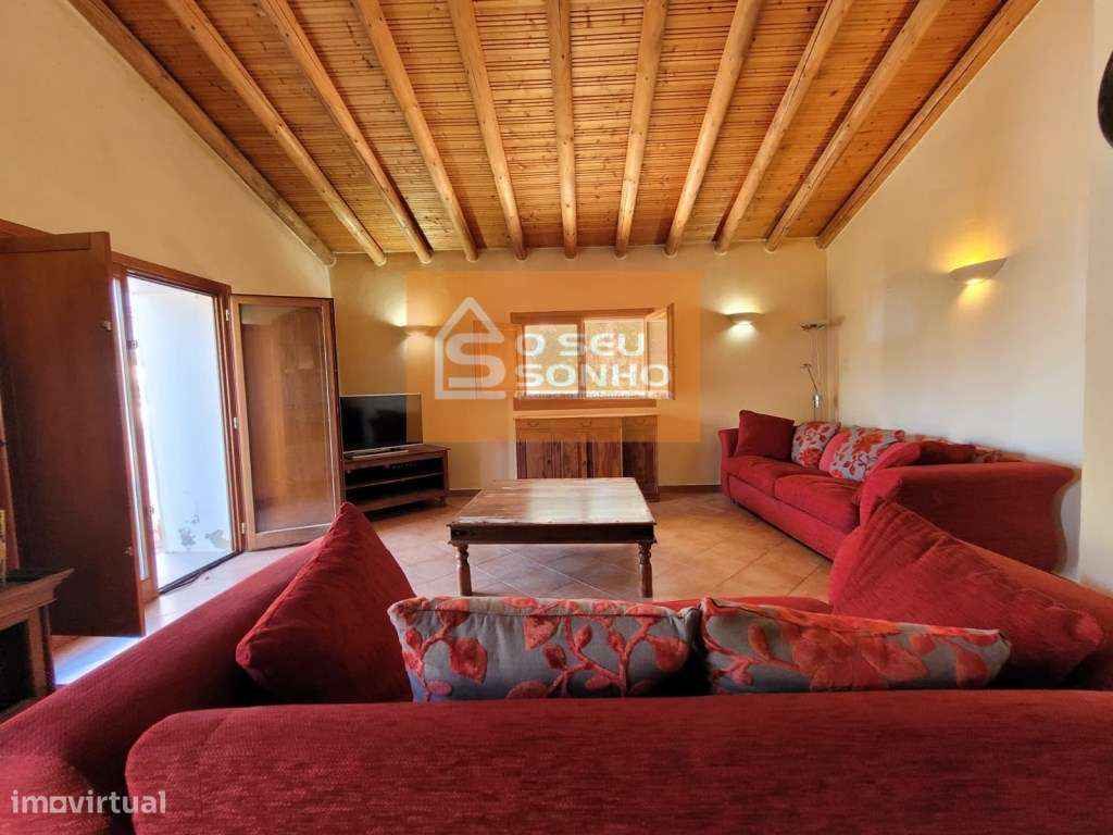 Moradia T2 com Piscina-8