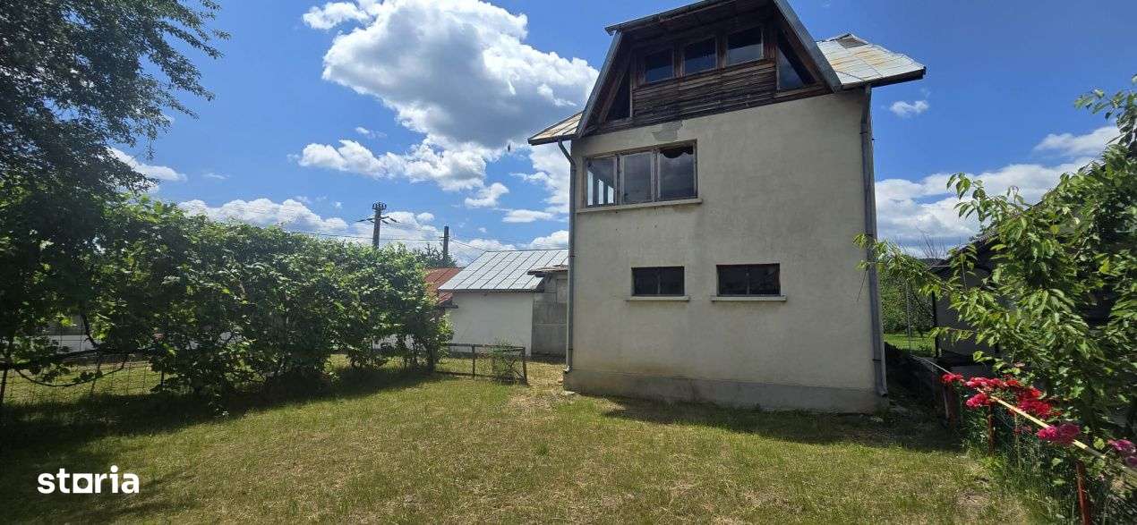 Brebu, Prahova,teren 2232mp + doua constructii in suprafata de 382mp,-4