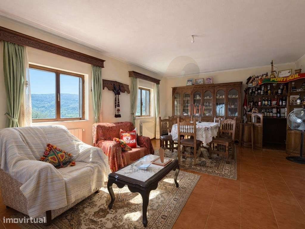 Moradia T3 e Terreno 500 m² | Sá - Arcos de Valdevez-7