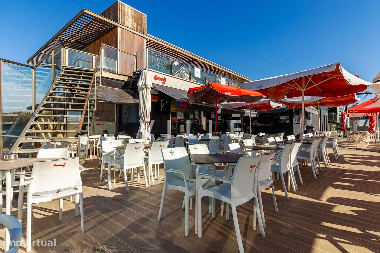 Restaurante Bar icónico na Praia da Barra - Grande imagem: 3/60