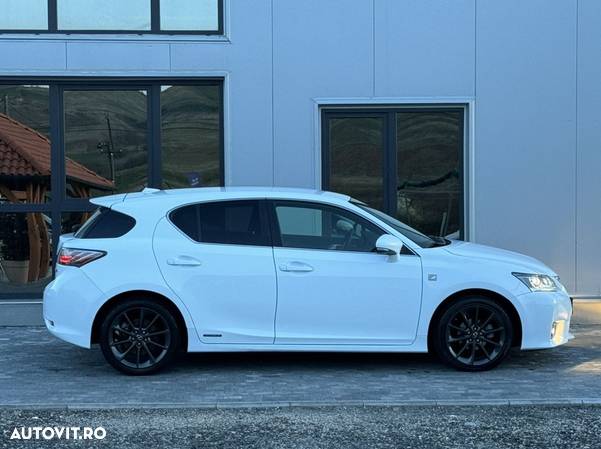 Lexus CT 200h Aut. F Sport - 5