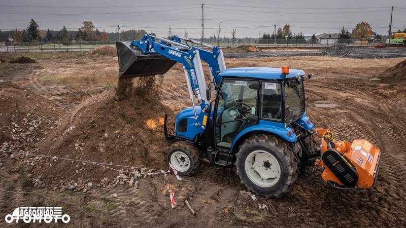 New Holland BOOMER - 10