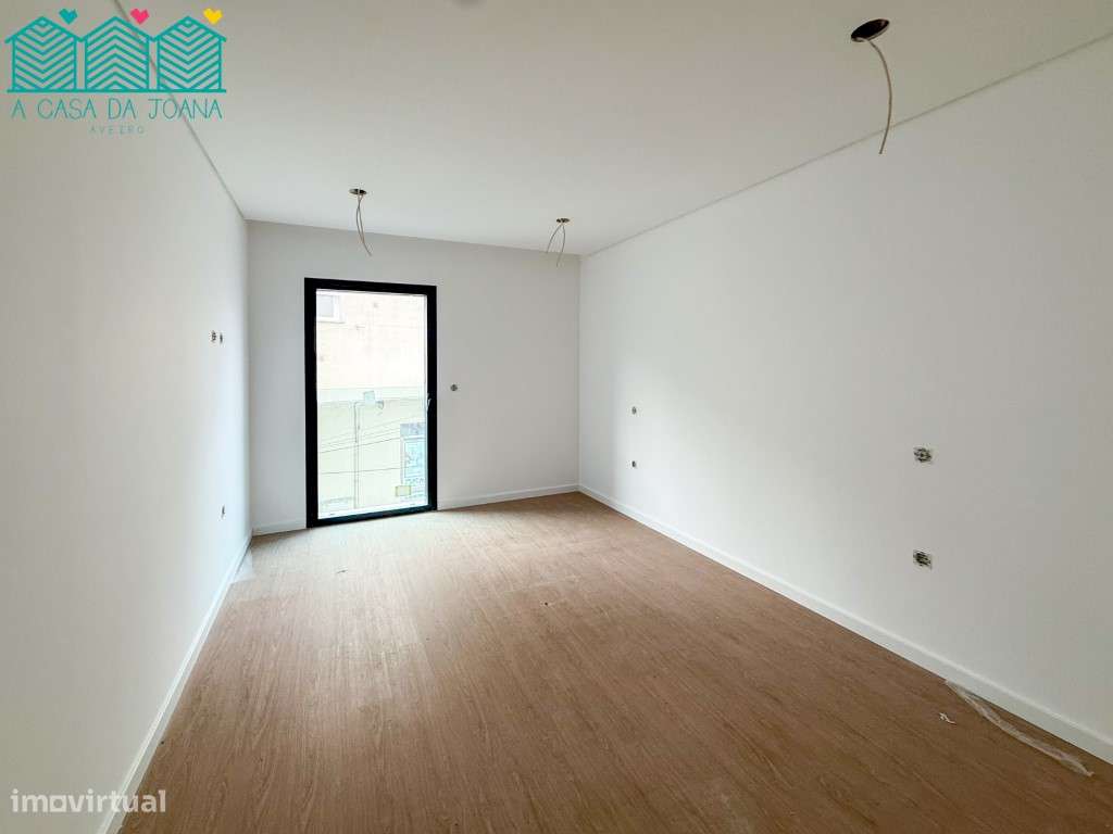 Apartamento T2+1 com Lugar de Garagem em Esgueira - Grande imagem: 5/10