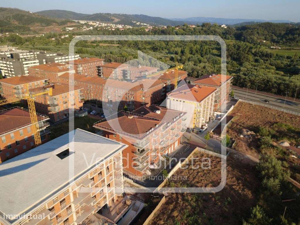 Apartamento T3 com 156 m², Terraço Amplo e Garagem | Santo António ... - Grande imagem: 4/24