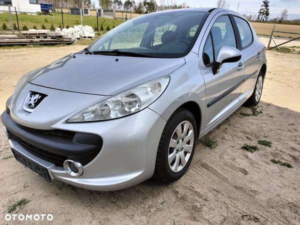 Peugeot 207 95 VTi Filou - 1