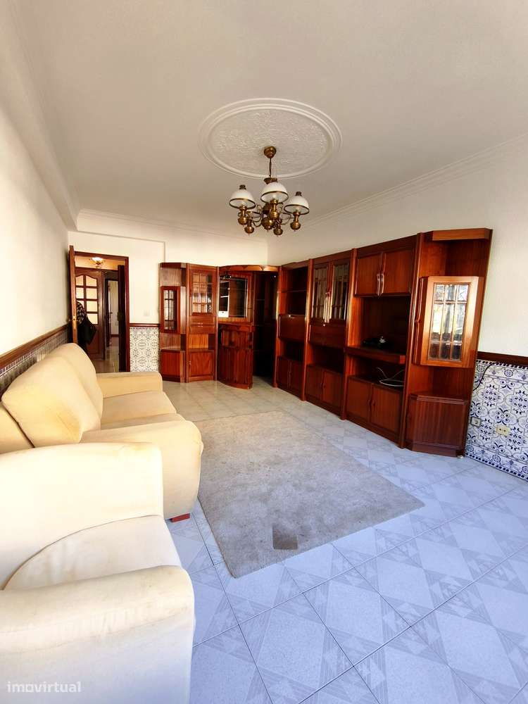 Apartamento t3 à venda na Rua Elias Garcia - Amadora - Grande imagem: 4/35