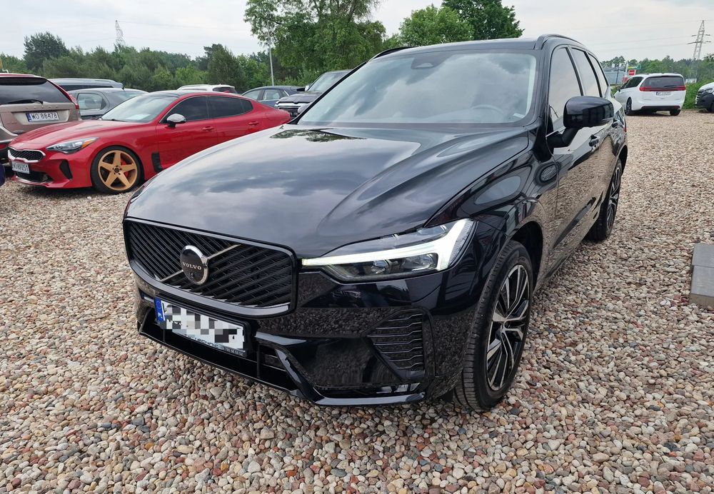 Volvo XC60 II B5 B AWD Ultimate Black Edition 2024