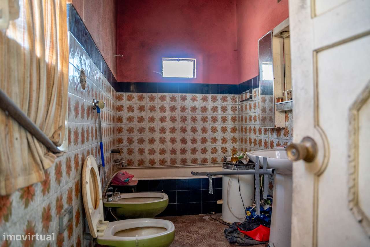 Imóvel com carácter e muito potencial de valorização.-23