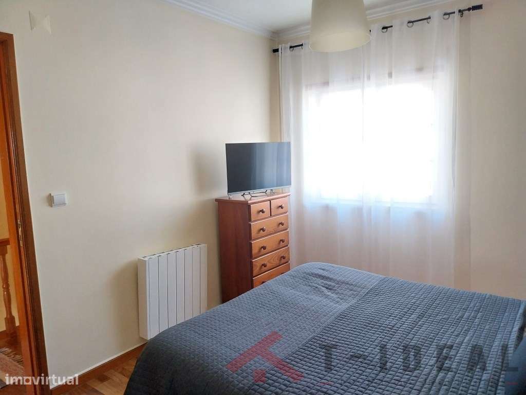 Moradia T3+1 próxima das praias-10