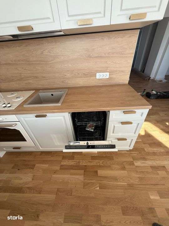 Apartament 3 camere, 100 mp, Centru, Nou Amenajat, Etaj 5/8 - Imagine principală: 3/10