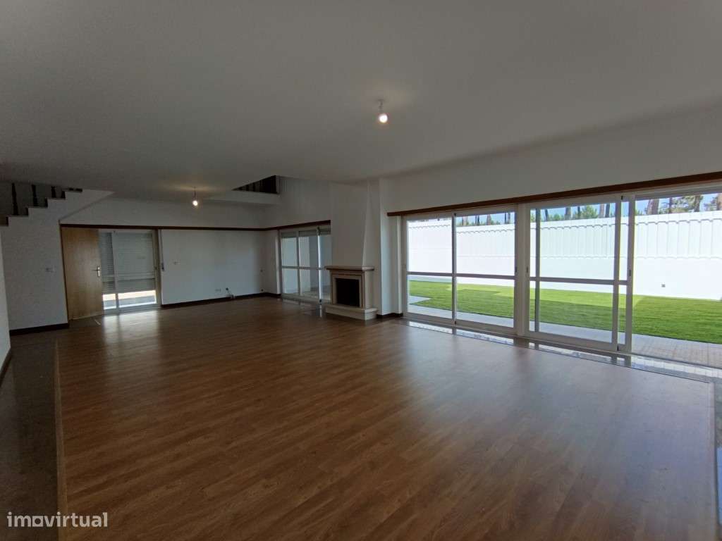 Moradia T4 para Venda na Cotovia - Sesimbra - Grande imagem: 2/60