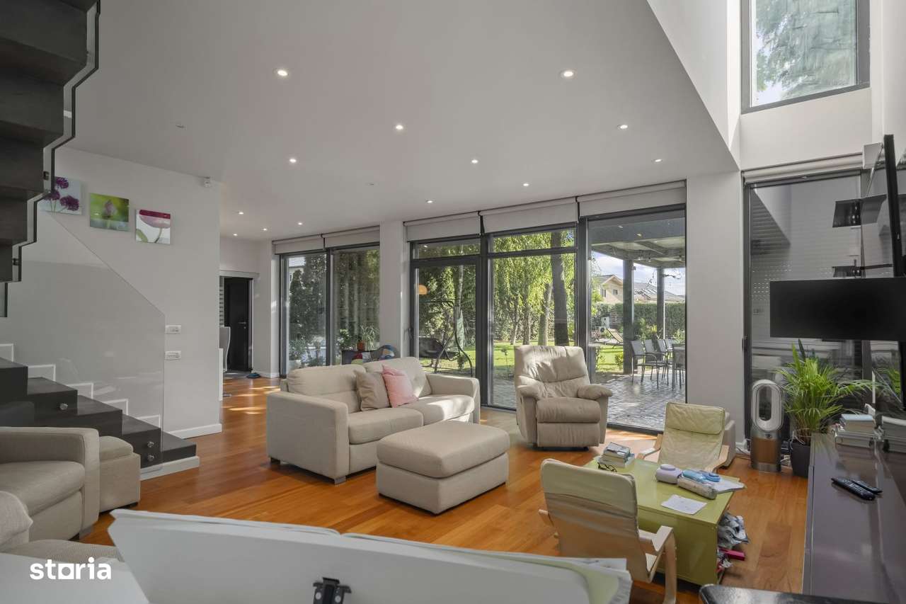 Vanzare vila individuala cu piscina, Berceni Macului-1