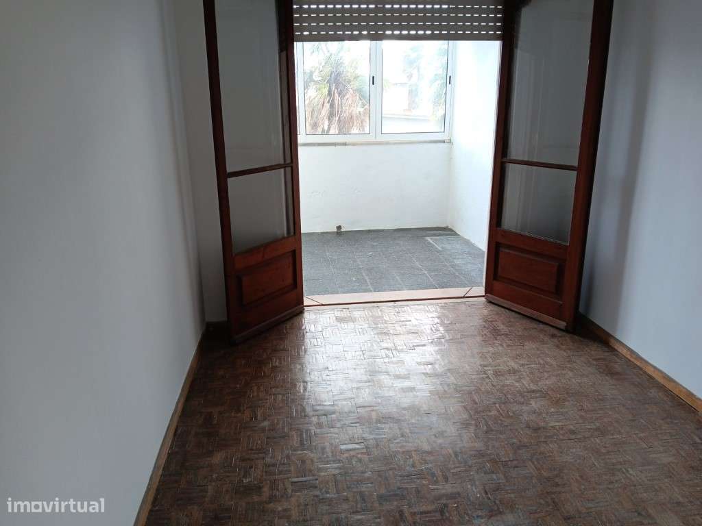 T2 Bairro Augusto Castro - Oeiras - Grande imagem: 3/27