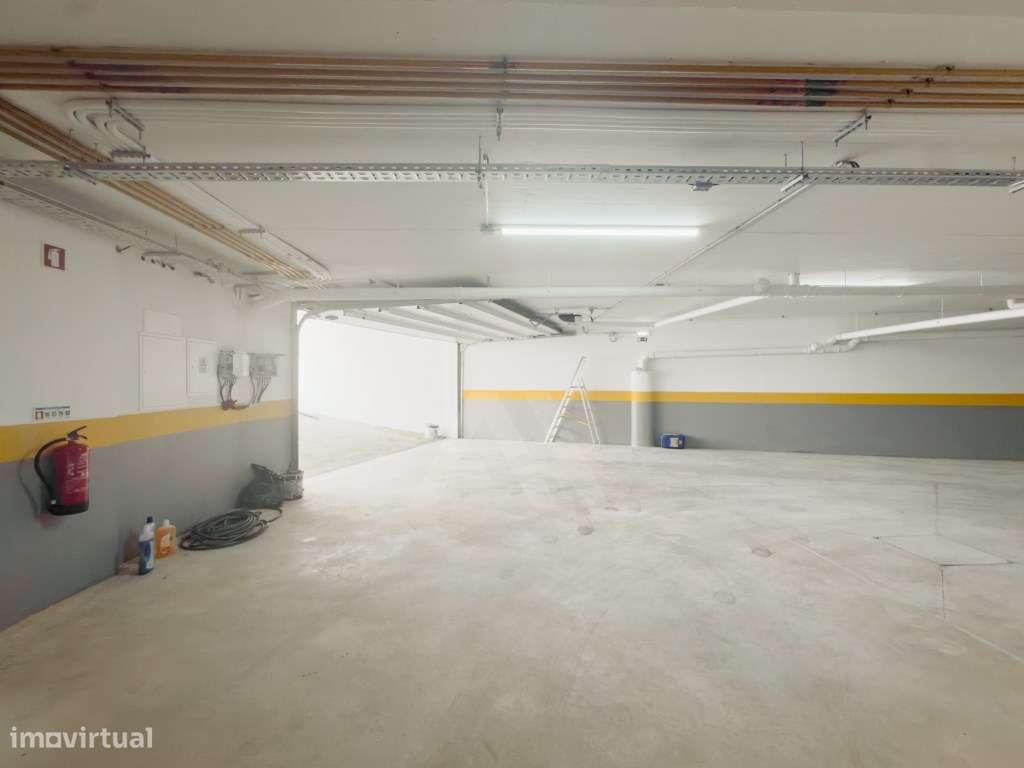 Moradias T4 de Luxo com Terraço e Vista Mar em Cascais-32