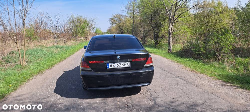 BMW Seria 7 730d - 12