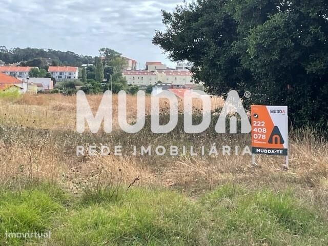 Terreno para construção de Moradias