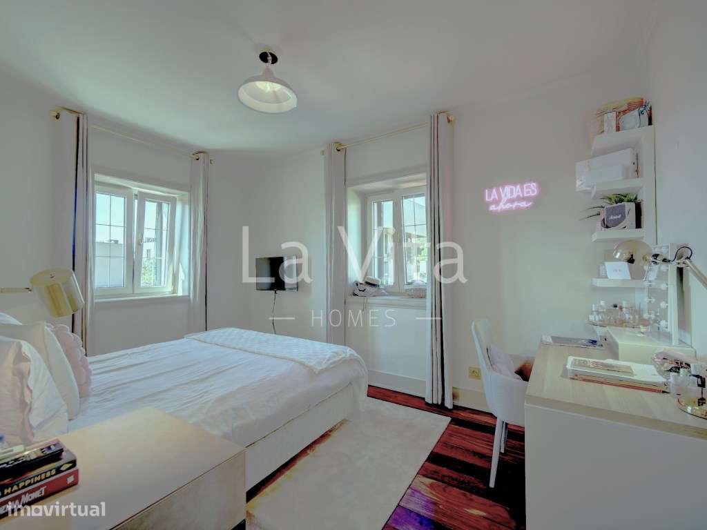 Apartamento T4 Duplex, em condomínio exclusivo no centro do Estoril.-23