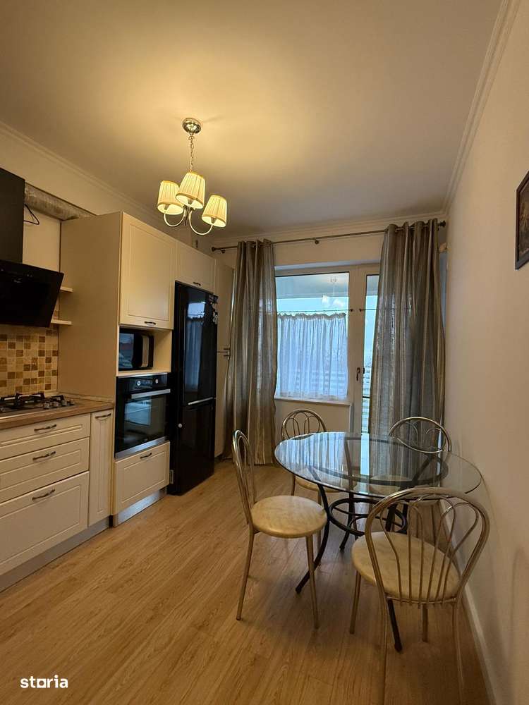 De închiriat apartament open-space -  Royal Town Copou - Imagine principală: 3/15