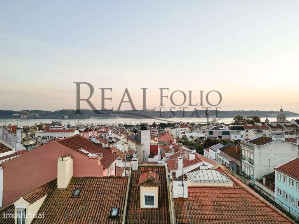 Apartamento T2-1 Duplex com varanda e vista rio na Ajuda-6