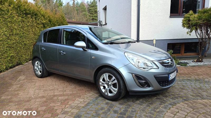 Opel Corsa 1.2 16V Color Edition - 2