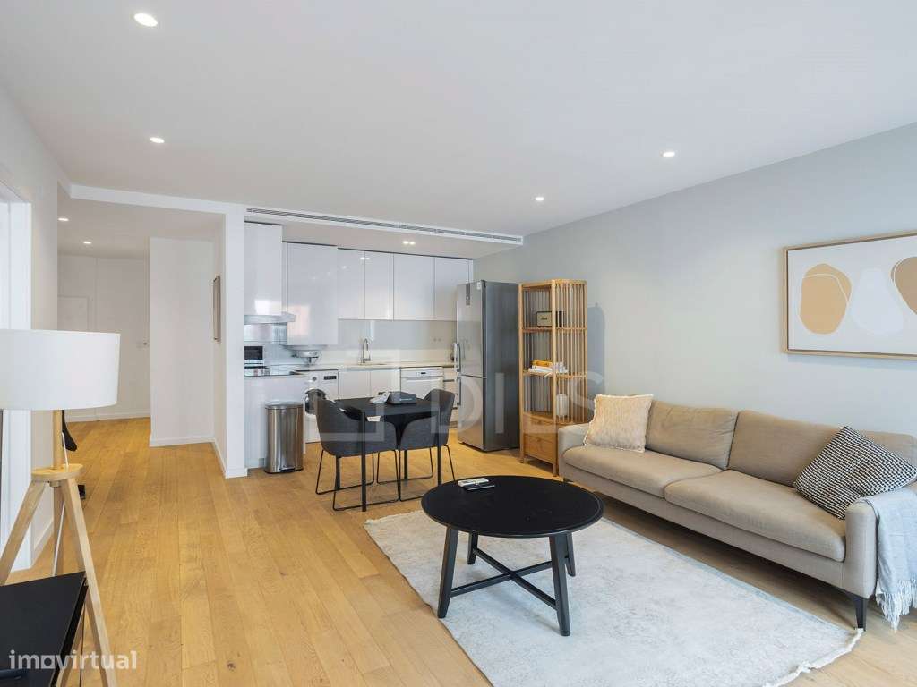 Apartamento T1 com varanda, na Lapa, Lisboa - Grande imagem: 2/39