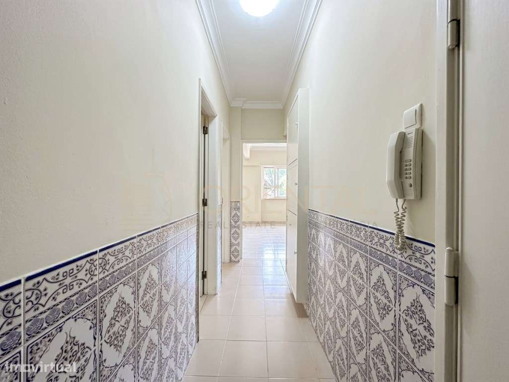 Apartamento T2 localizado na Calçada de Carriche, no Lumiar.-7