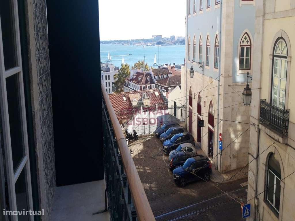 Apartamento T1 - Novo - Arrendamento - Chiado - Lisboa - Vista rio ... - Grande imagem: 5/25
