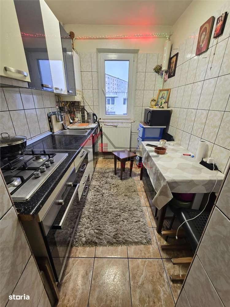 Alexandru Chimicale - ap 2 camere, fara risc - Imagine principală: 4/8