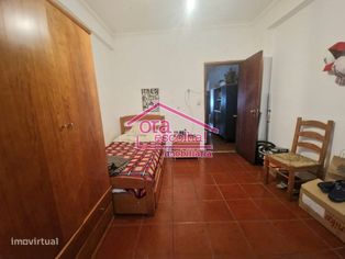 Apartamento T3 com Quintal e área bruta de 131 m2 em Paio Pires! - Grande imagem: 5/12
