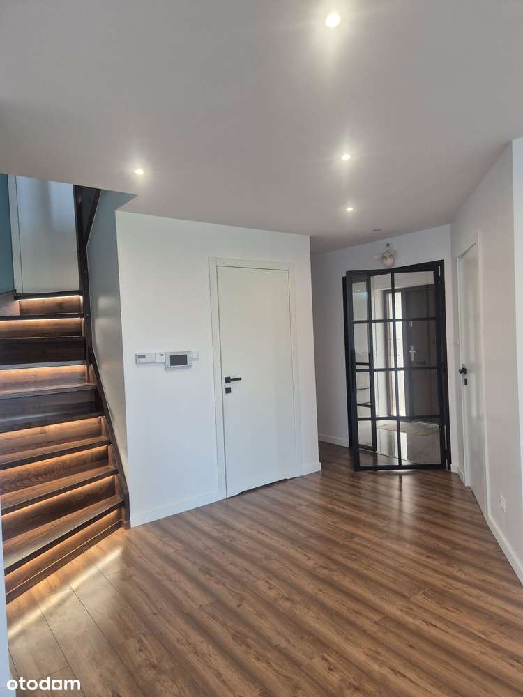 Dom w przepięknej okolicy - Pełny obrazek: 4/17