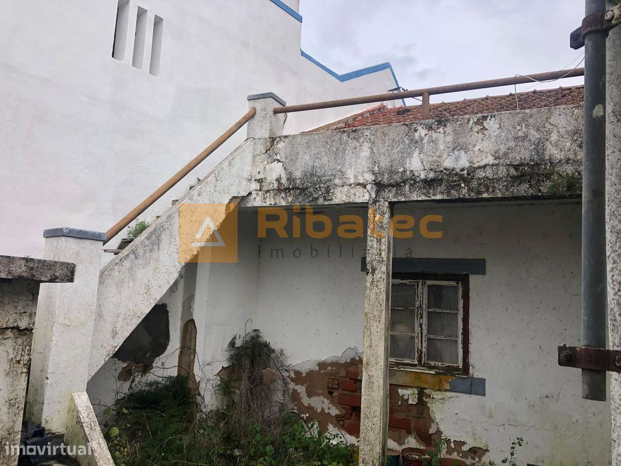 Moradia T2 para remodelar em Vila Nova da Erra, Coruche - Grande imagem: 5/11